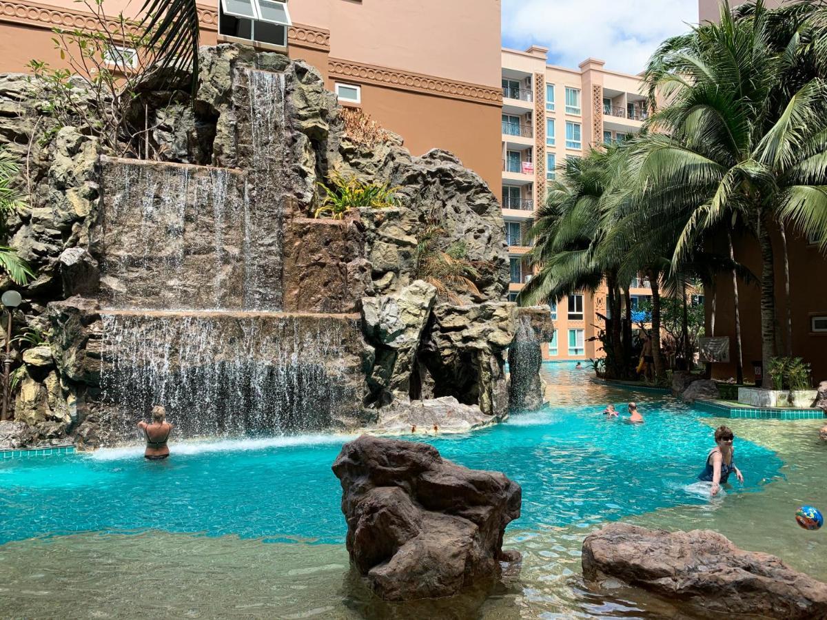 Atlantis Condo Resort Jomtien Beach Eksteriør billede