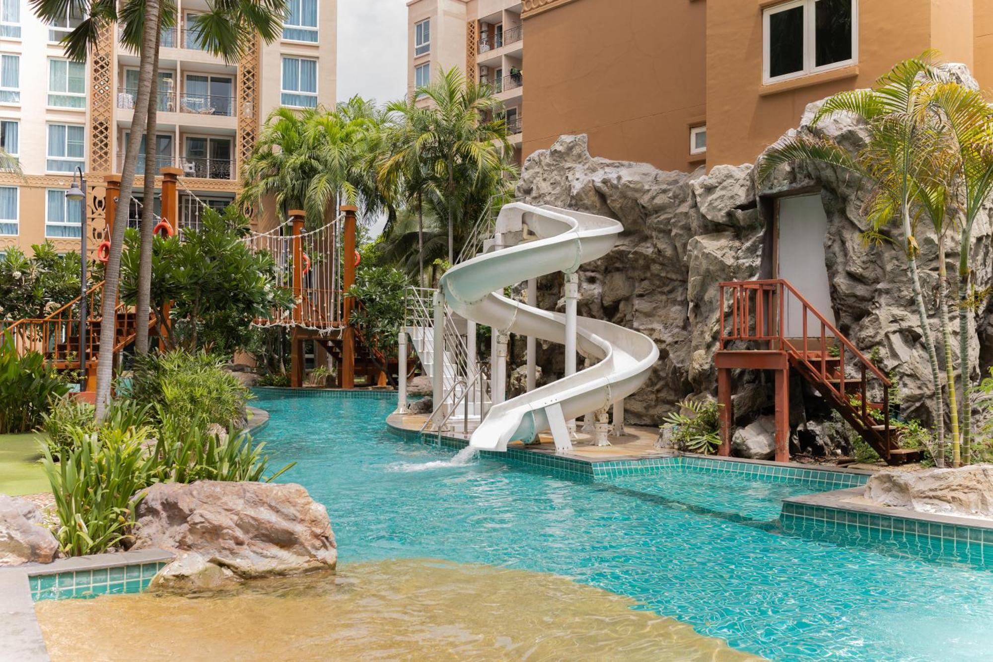 Atlantis Condo Resort Jomtien Beach Eksteriør billede