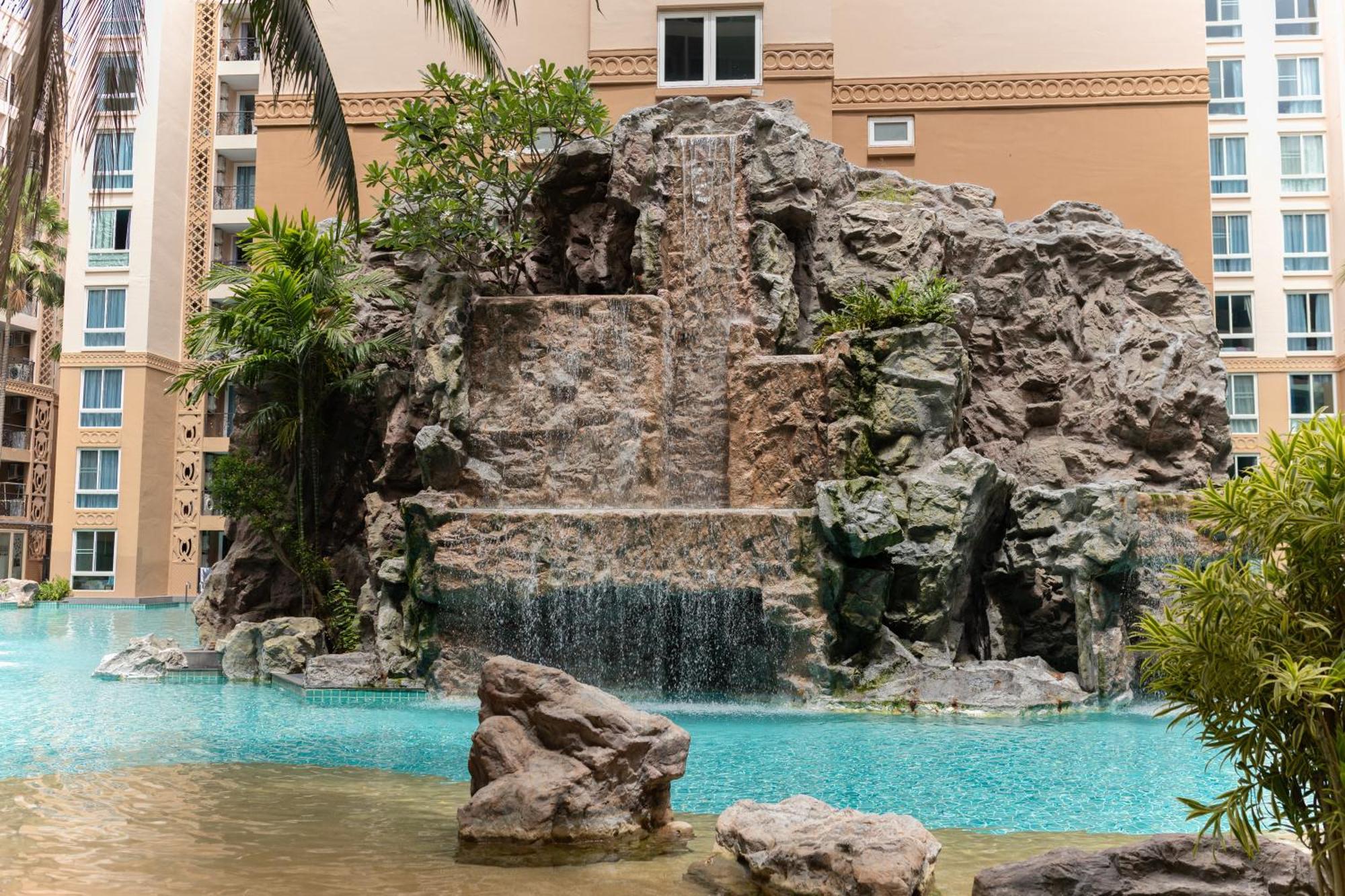 Atlantis Condo Resort Jomtien Beach Eksteriør billede